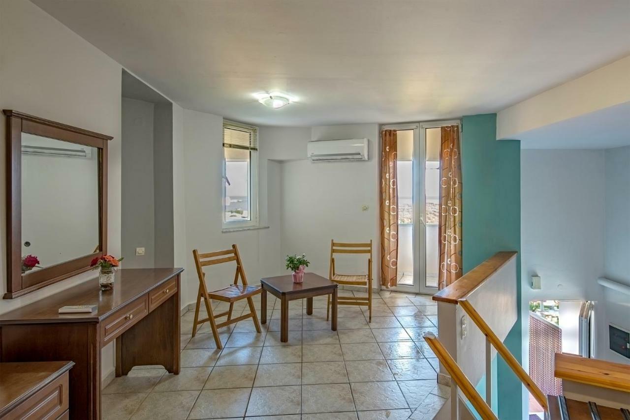 Hra & Athena Maisonette Chania  Bilik gambar